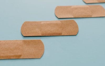 A Guide to Different Self-Adhesive Medical Tapes